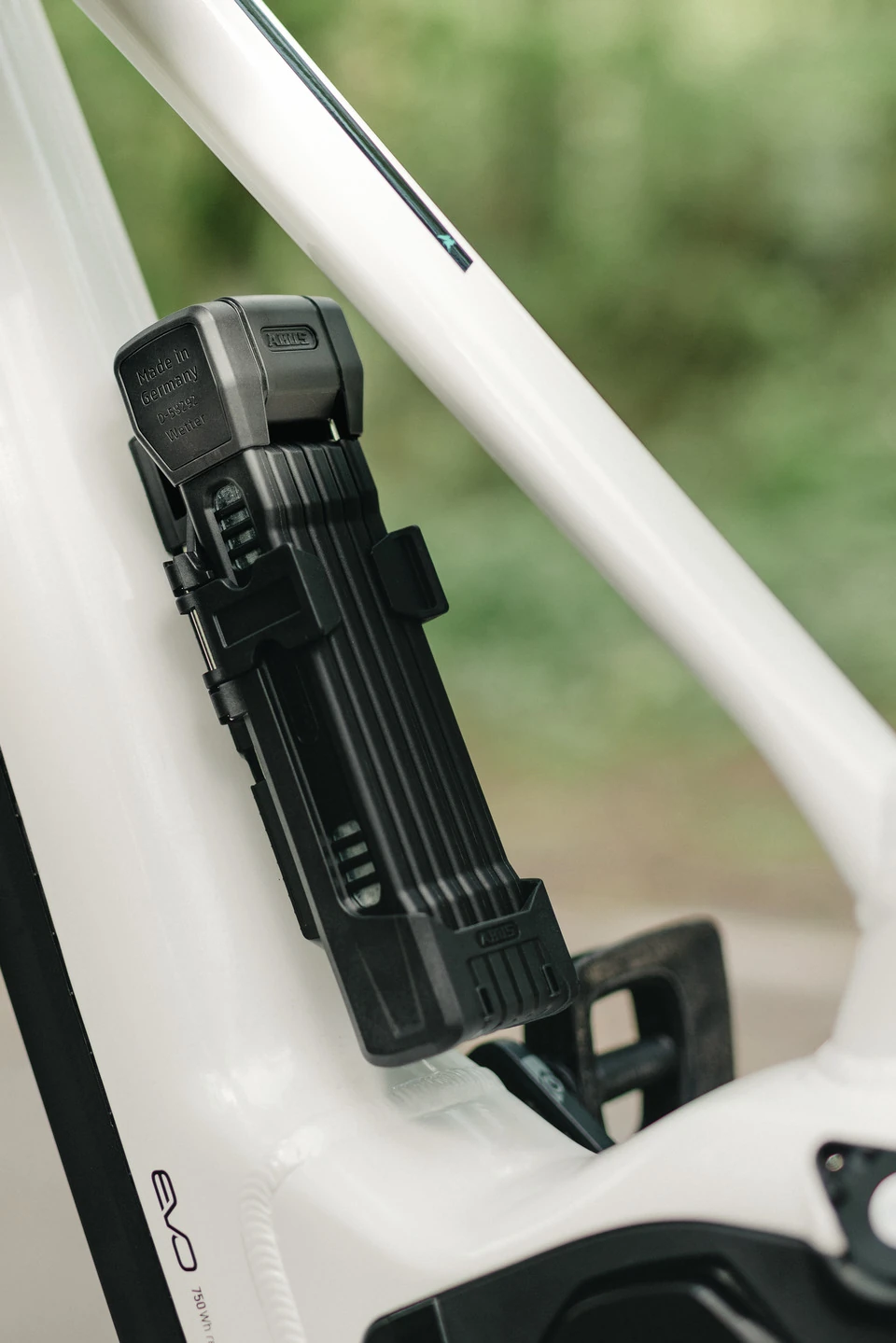Abus Faltschloss Bordo 6200K/90 black - inklusive Schlosshalterung, Level 13